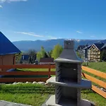 Sloneczne Chatki Dağ evi *